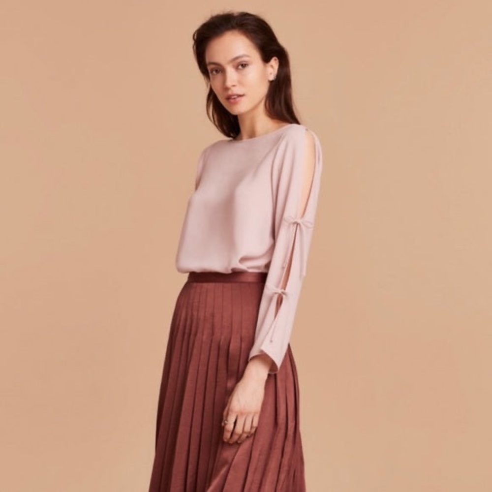 Aritzia Wilfred Pozzi blouse